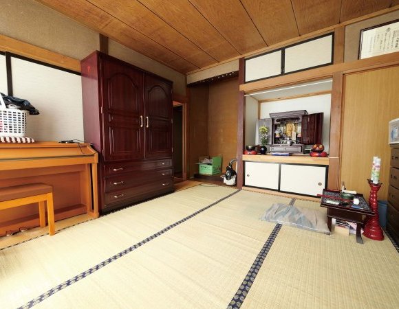 使用頻度の低かった和室を家族が集うリビングにリフォーム。