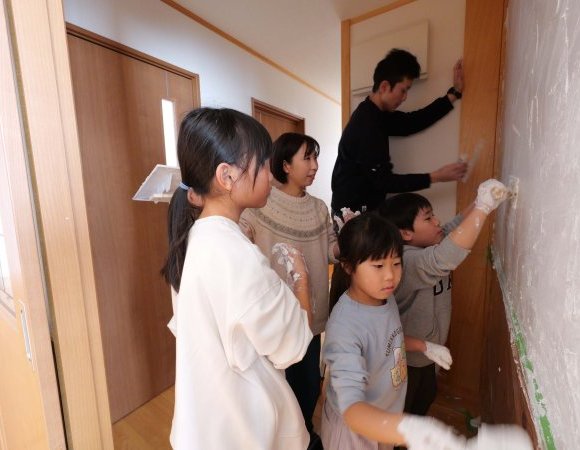 塗り壁DIYで家族の最高の思い出に！