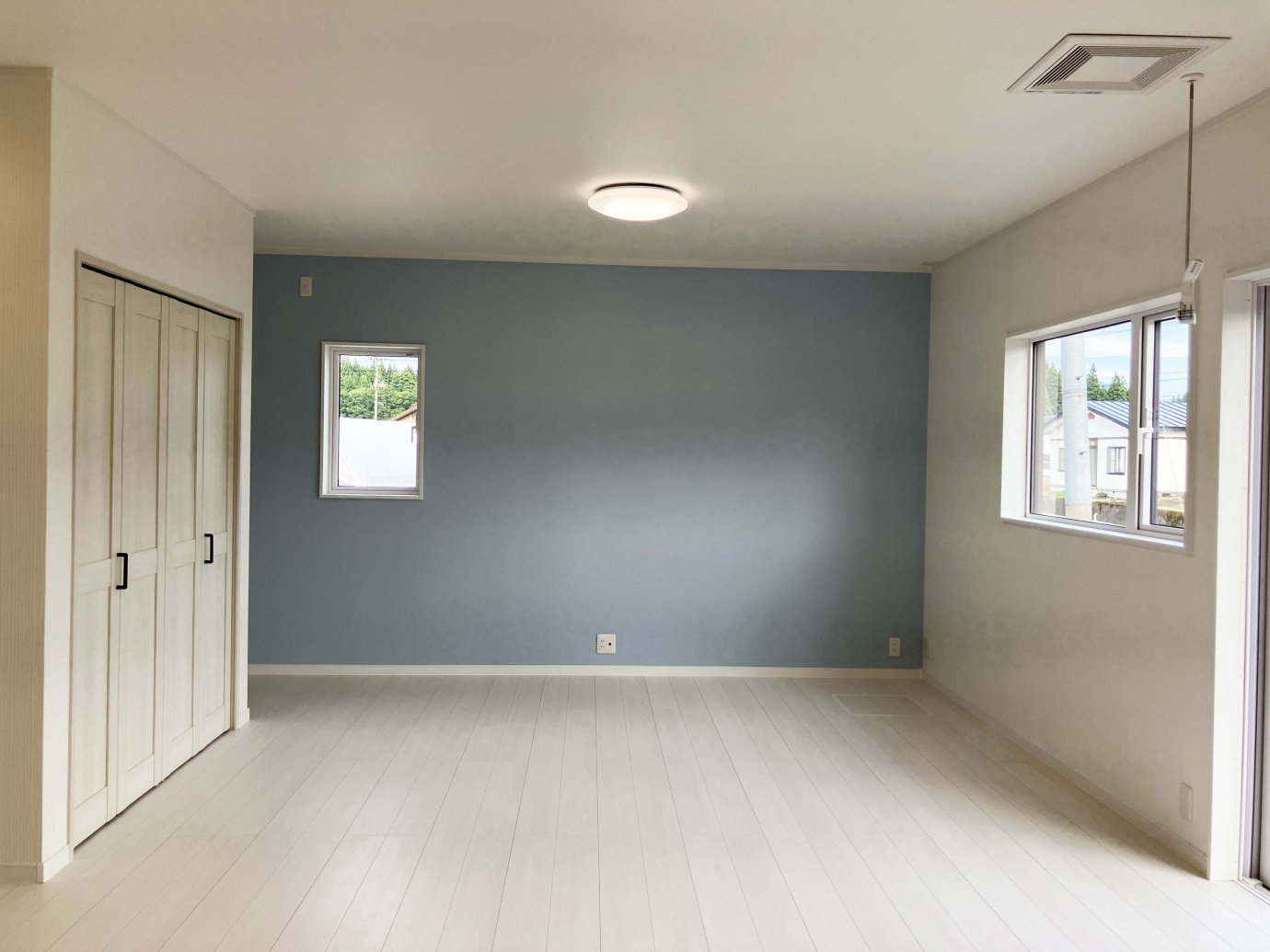 築49年の木造戸建てが、断熱×モダンの二世帯住宅へ劇的進化！