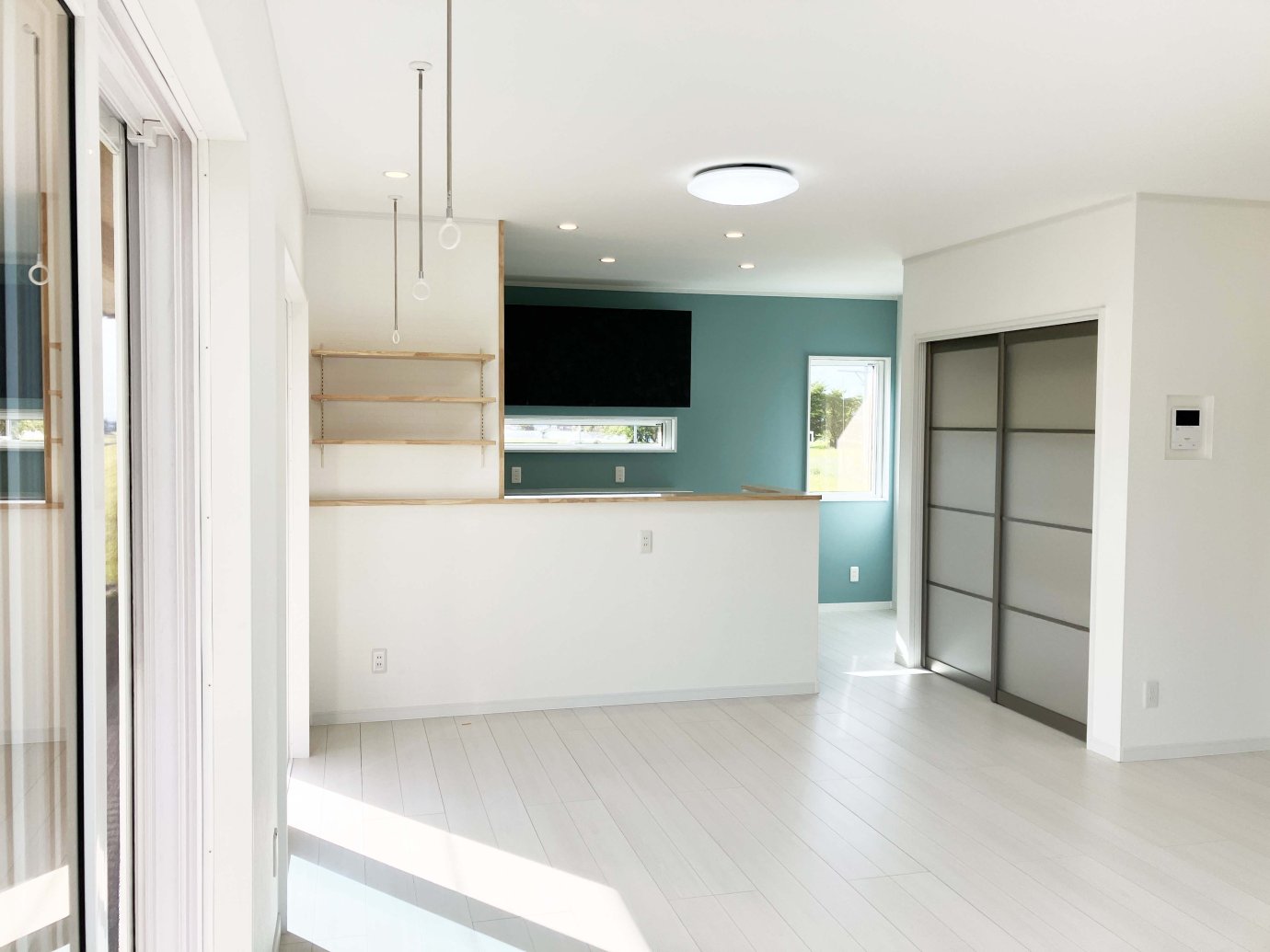 和室を広々LDKへ、キッチンを子ども部屋へ転換。